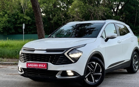 KIA Sportage IV рестайлинг, 2022 год, 2 590 000 рублей, 1 фотография