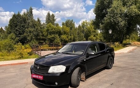 Dodge Avenger II рестайлинг, 2007 год, 750 000 рублей, 1 фотография