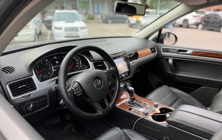 Volkswagen Touareg III, 2010 год, 1 850 000 рублей, 5 фотография