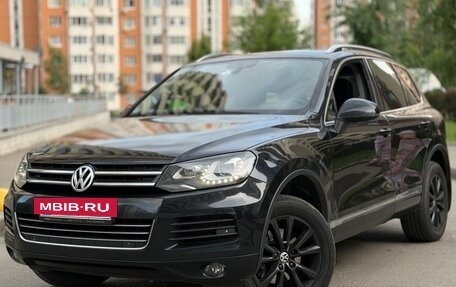 Volkswagen Touareg III, 2010 год, 1 850 000 рублей, 2 фотография