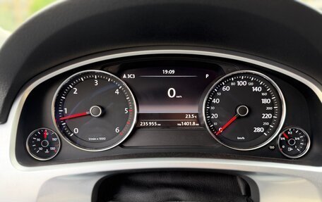 Volkswagen Touareg III, 2010 год, 1 850 000 рублей, 12 фотография