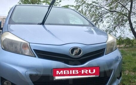 Toyota Vitz, 2011 год, 550 000 рублей, 3 фотография