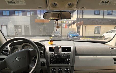 Dodge Avenger II рестайлинг, 2007 год, 750 000 рублей, 4 фотография