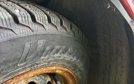 Mazda 323, 1998 год, 150 000 рублей, 16 фотография