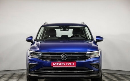 Volkswagen Tiguan II, 2021 год, 2 599 000 рублей, 3 фотография