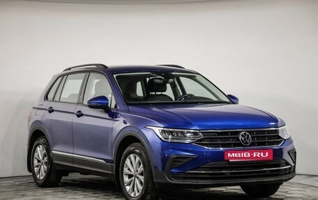 Volkswagen Tiguan II, 2021 год, 2 599 000 рублей, 4 фотография