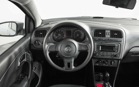 Volkswagen Polo VI (EU Market), 2015 год, 699 000 рублей, 12 фотография