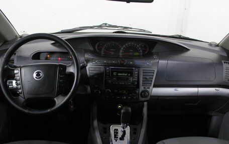 SsangYong Rodius I, 2008 год, 780 000 рублей, 22 фотография