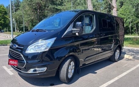 Ford Tourneo Custom I рестайлинг, 2021 год, 3 800 000 рублей, 1 фотография