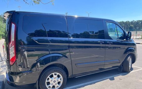 Ford Tourneo Custom I рестайлинг, 2021 год, 3 800 000 рублей, 10 фотография