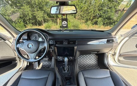 BMW 3 серия, 2011 год, 1 250 000 рублей, 14 фотография