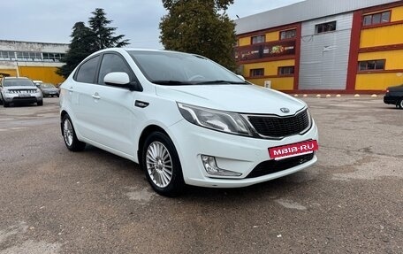 KIA Rio III рестайлинг, 2011 год, 835 000 рублей, 3 фотография
