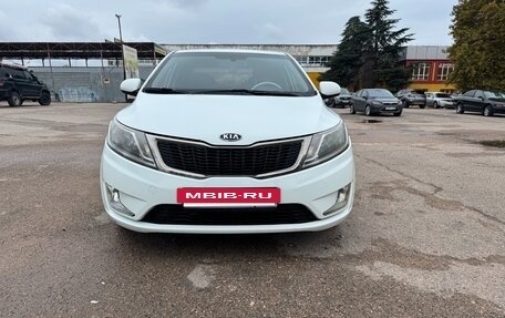 KIA Rio III рестайлинг, 2011 год, 835 000 рублей, 2 фотография
