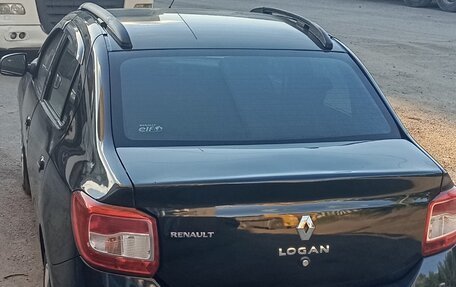 Renault Logan II, 2015 год, 580 000 рублей, 2 фотография