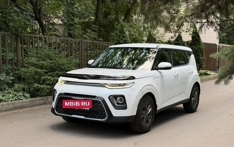 KIA Soul III, 2021 год, 1 450 000 рублей, 19 фотография