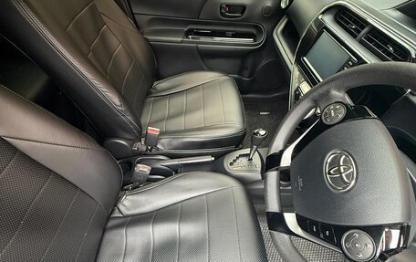 Toyota Aqua I, 2018 год, 1 080 000 рублей, 7 фотография