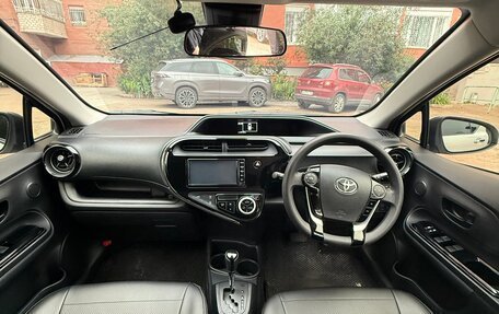 Toyota Aqua I, 2018 год, 1 080 000 рублей, 6 фотография