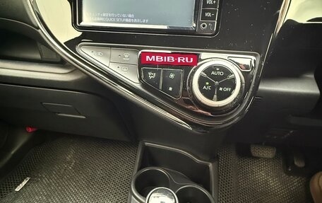 Toyota Aqua I, 2018 год, 1 080 000 рублей, 5 фотография