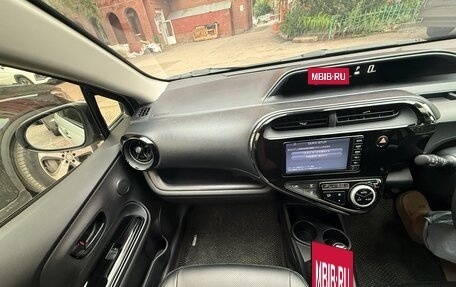 Toyota Aqua I, 2018 год, 1 080 000 рублей, 4 фотография