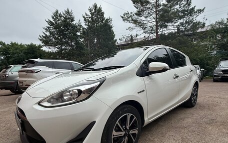 Toyota Aqua I, 2018 год, 1 080 000 рублей, 13 фотография