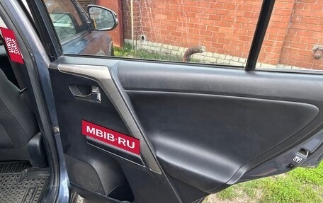Toyota RAV4, 2013 год, 2 000 000 рублей, 14 фотография