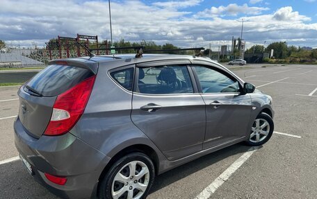 Hyundai Solaris II рестайлинг, 2012 год, 740 000 рублей, 4 фотография