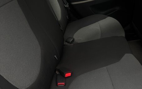 Hyundai Solaris II рестайлинг, 2012 год, 740 000 рублей, 13 фотография