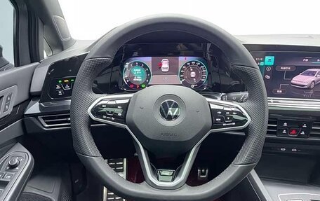 Volkswagen Golf VIII, 2022 год, 2 090 000 рублей, 11 фотография