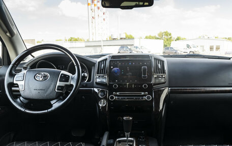 Toyota Land Cruiser 200, 2012 год, 3 698 000 рублей, 13 фотография