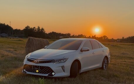 Toyota Camry, 2017 год, 2 100 000 рублей, 3 фотография