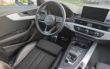 Audi A4, 2018 год, 3 120 000 рублей, 11 фотография