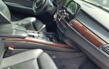 BMW X5, 2010 год, 2 100 000 рублей, 11 фотография