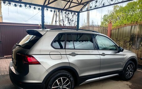 Volkswagen Tiguan II, 2019 год, 2 550 000 рублей, 3 фотография
