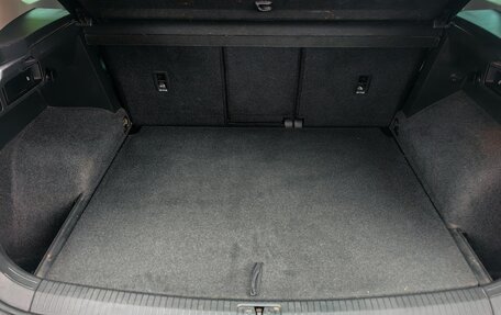 Volkswagen Tiguan II, 2019 год, 2 550 000 рублей, 14 фотография