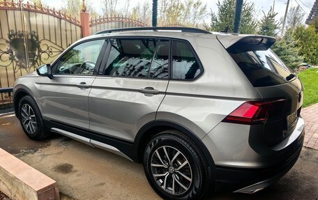Volkswagen Tiguan II, 2019 год, 2 550 000 рублей, 4 фотография