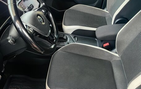 Volkswagen Tiguan II, 2019 год, 2 550 000 рублей, 11 фотография