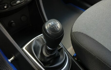Hyundai Solaris II рестайлинг, 2013 год, 929 000 рублей, 14 фотография