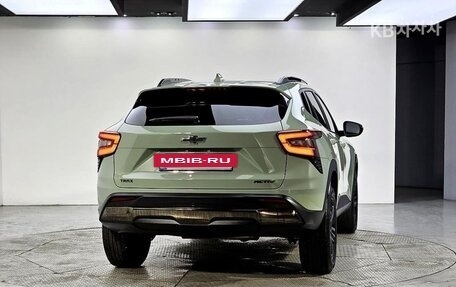 Chevrolet Trax, 2023 год, 1 588 010 рублей, 3 фотография