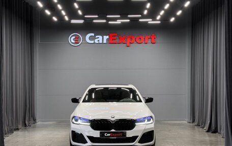 BMW 5 серия, 2018 год, 3 675 000 рублей, 3 фотография
