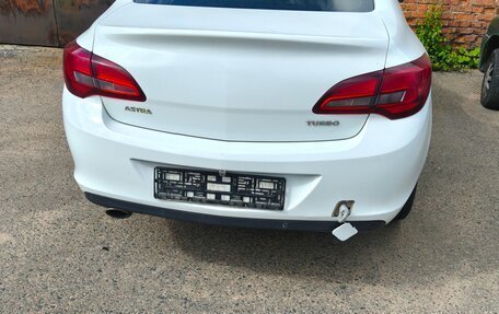 Opel Astra J, 2012 год, 327 000 рублей, 3 фотография