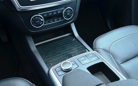 Mercedes-Benz GL-Класс, 2015 год, 3 190 000 рублей, 16 фотография