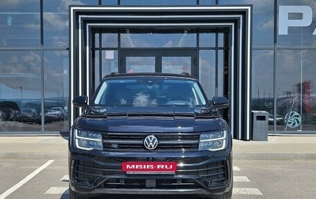 Volkswagen Teramont I, 2024 год, 4 581 000 рублей, 2 фотография