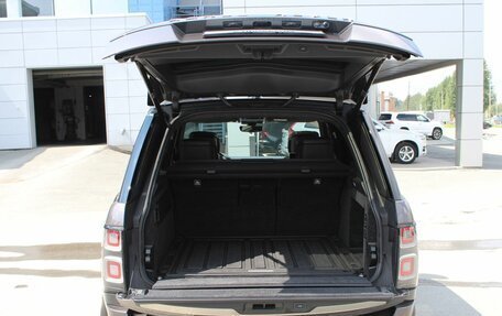 Land Rover Range Rover IV рестайлинг, 2019 год, 10 500 000 рублей, 25 фотография
