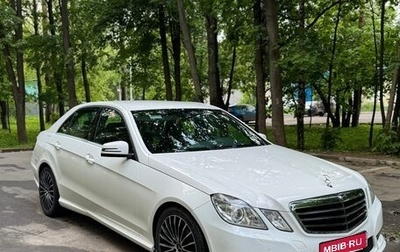 Mercedes-Benz E-Класс, 2013 год, 2 000 000 рублей, 1 фотография