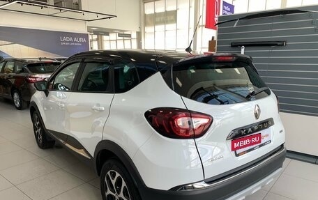 Renault Kaptur I рестайлинг, 2018 год, 1 400 000 рублей, 9 фотография