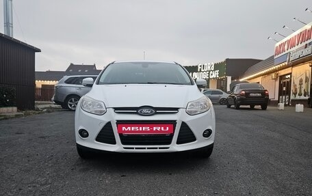 Ford Focus III, 2014 год, 890 000 рублей, 2 фотография