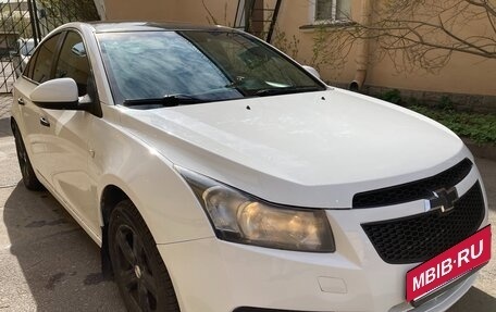 Chevrolet Cruze II, 2012 год, 520 000 рублей, 3 фотография