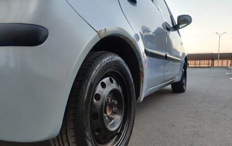 Mitsubishi Colt VI рестайлинг, 2005 год, 300 000 рублей, 20 фотография
