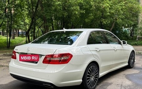 Mercedes-Benz E-Класс, 2013 год, 2 000 000 рублей, 4 фотография