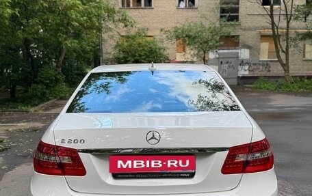Mercedes-Benz E-Класс, 2013 год, 2 000 000 рублей, 5 фотография